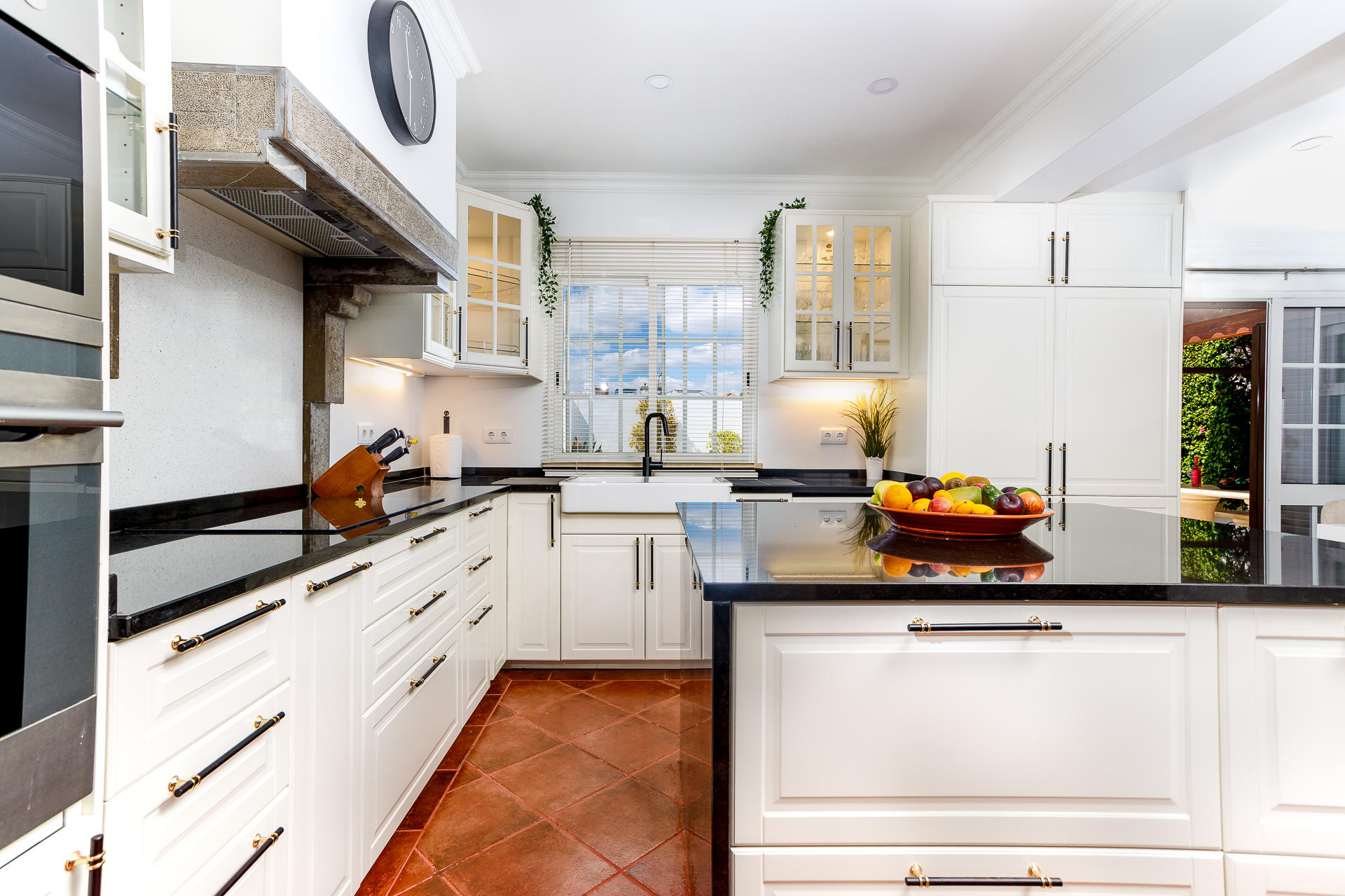 L71A3223-Edit.jpg - Kitchen